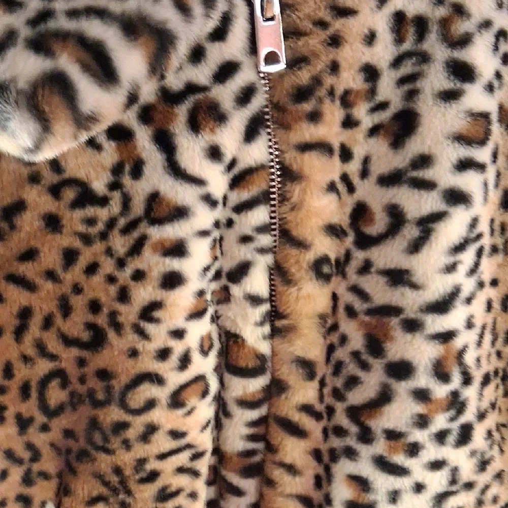 No Boundaries Leopard Print Teddy Jacket in Tan and Black - Picture 7 of 12